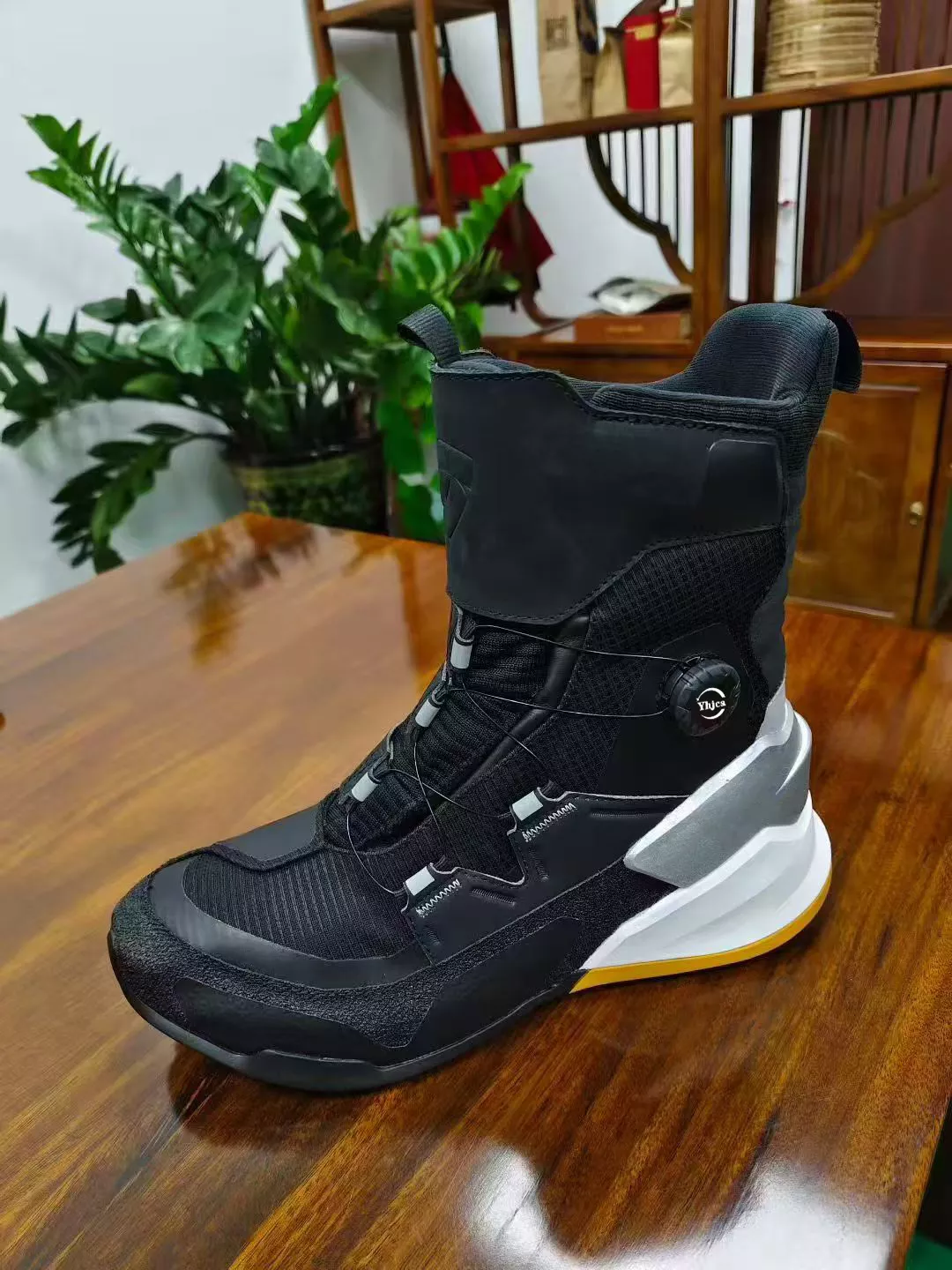 Military and police boots
