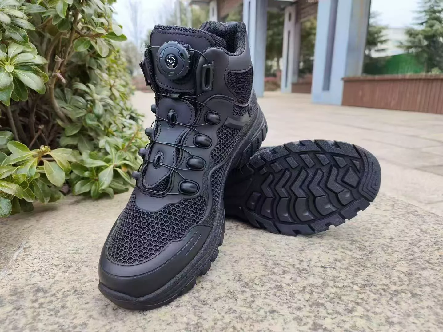 Outdoor training boots